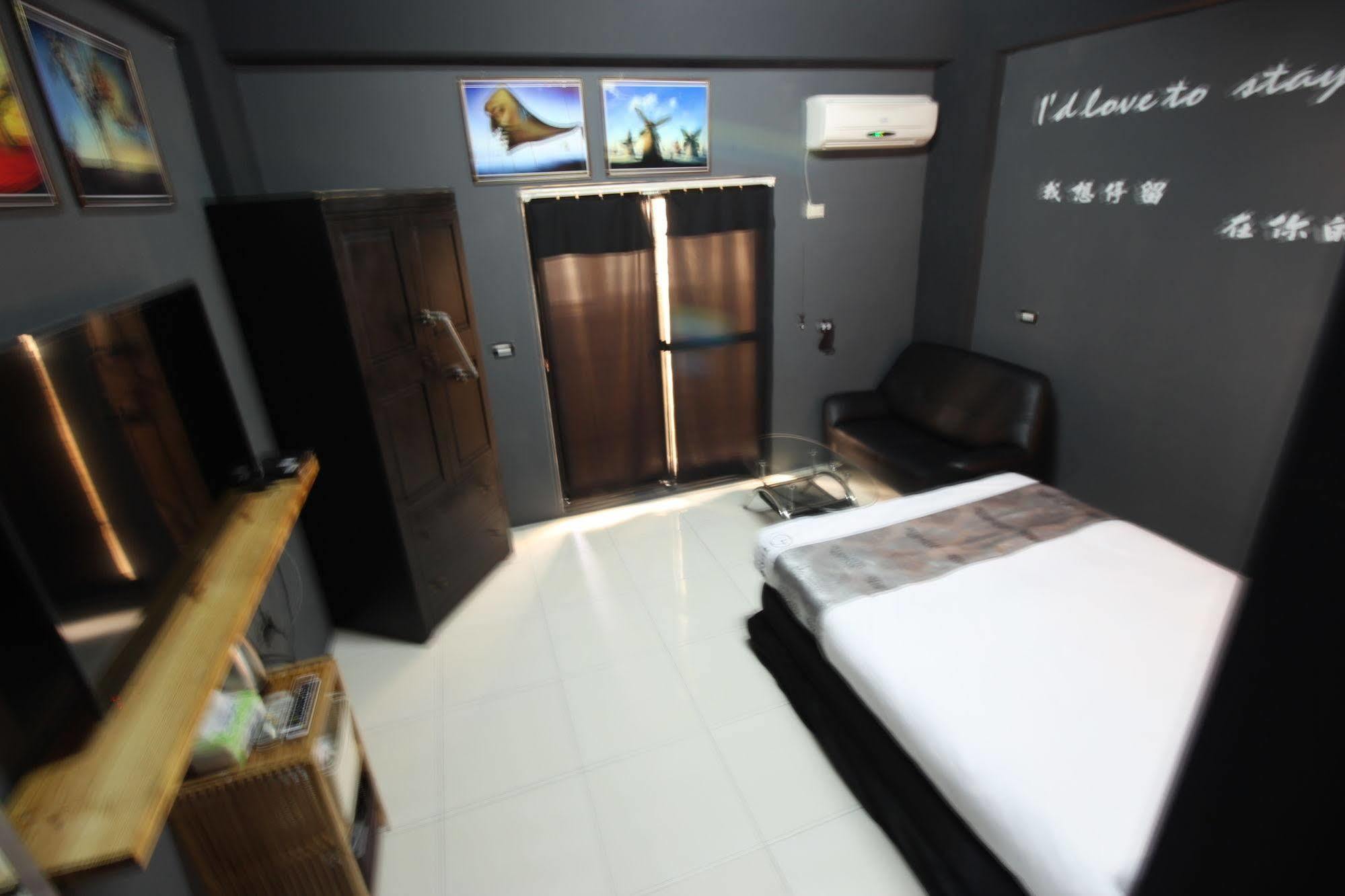 Time House Vacation Villa Кэньдин Экстерьер фото