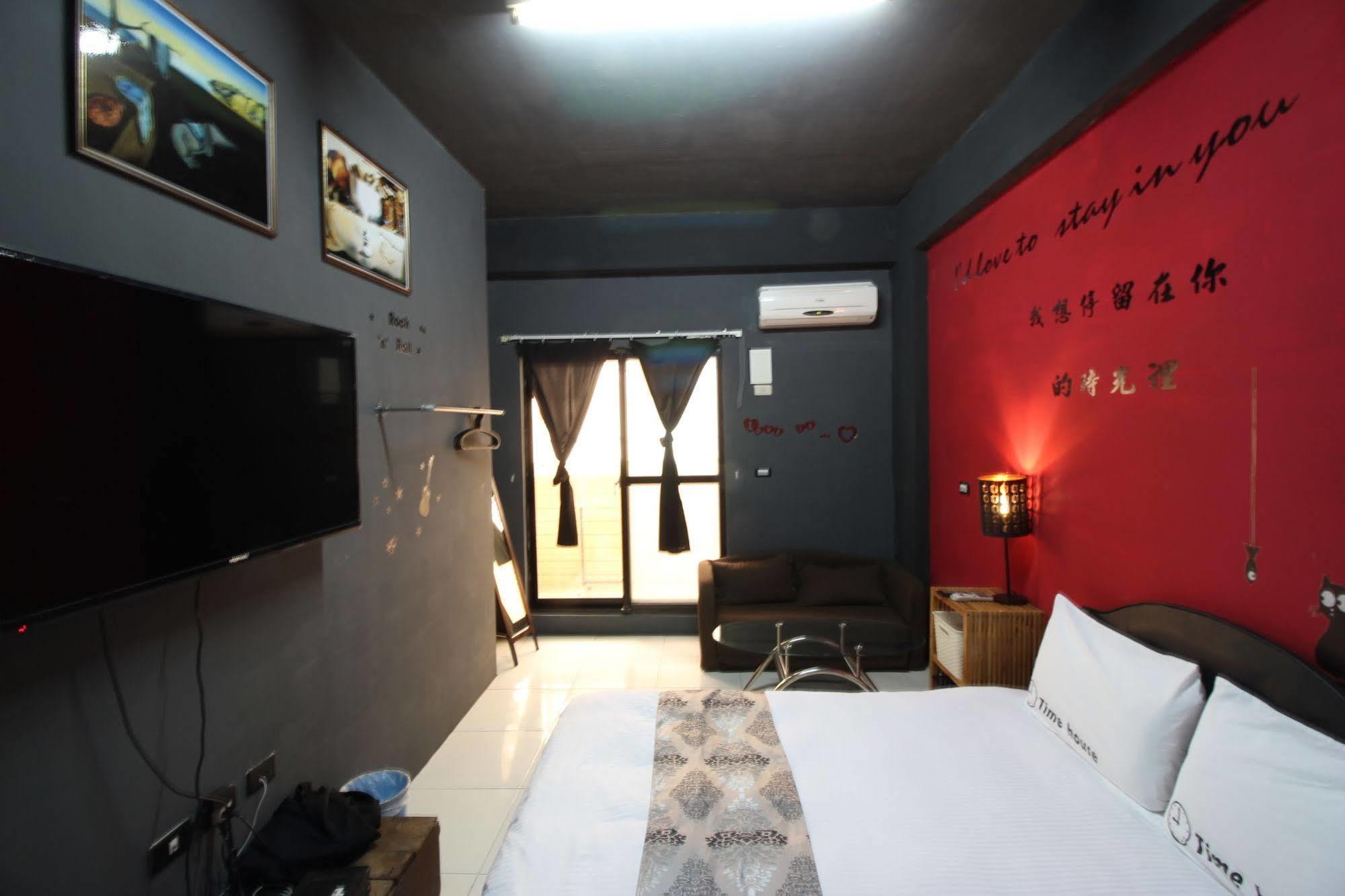 Time House Vacation Villa Кэньдин Экстерьер фото