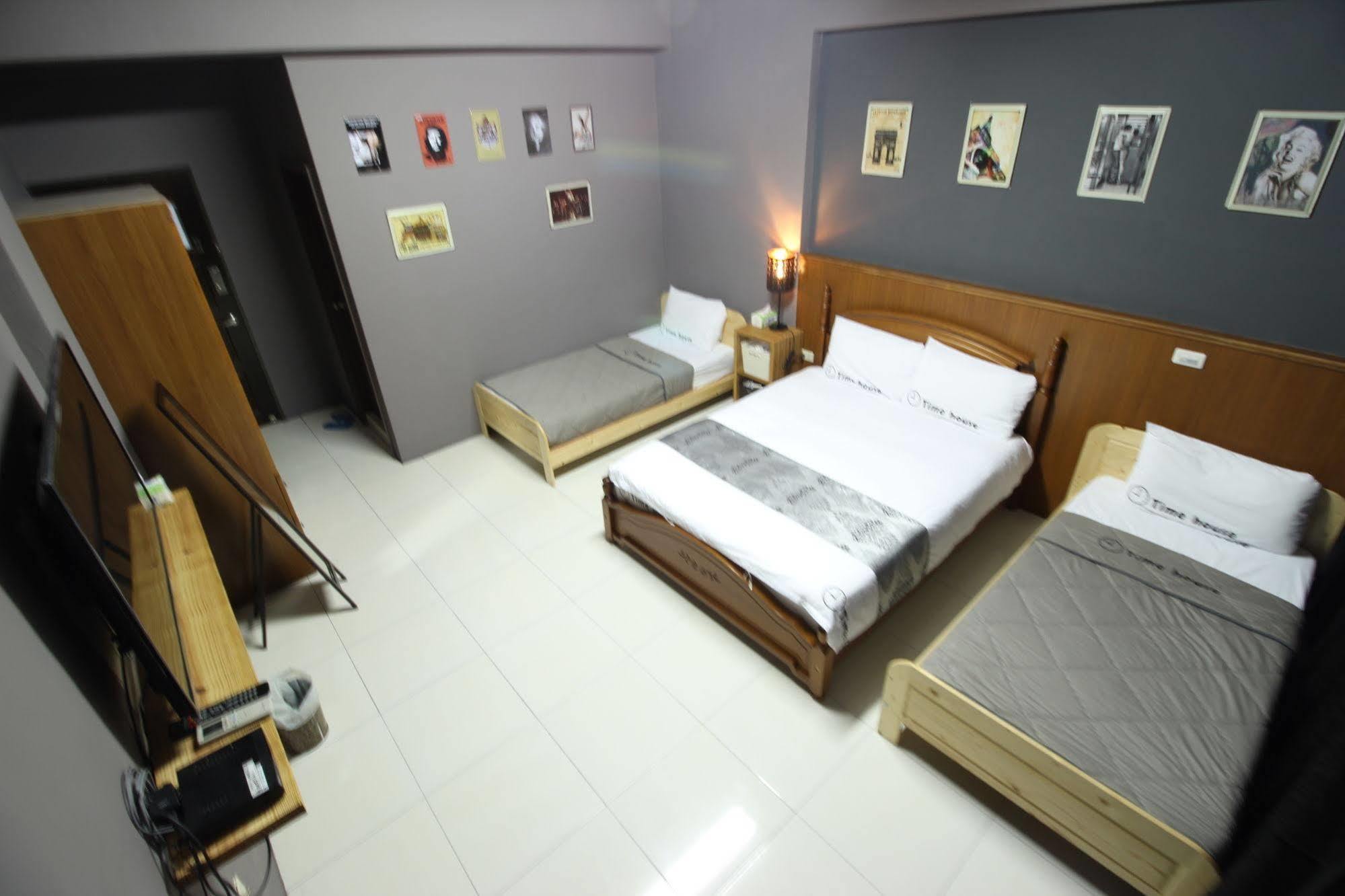 Time House Vacation Villa Кэньдин Экстерьер фото